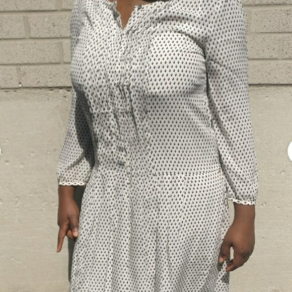 CLUB MONACO PURE SILK LINED DIAMOND DRESS - Picture 1 of 4